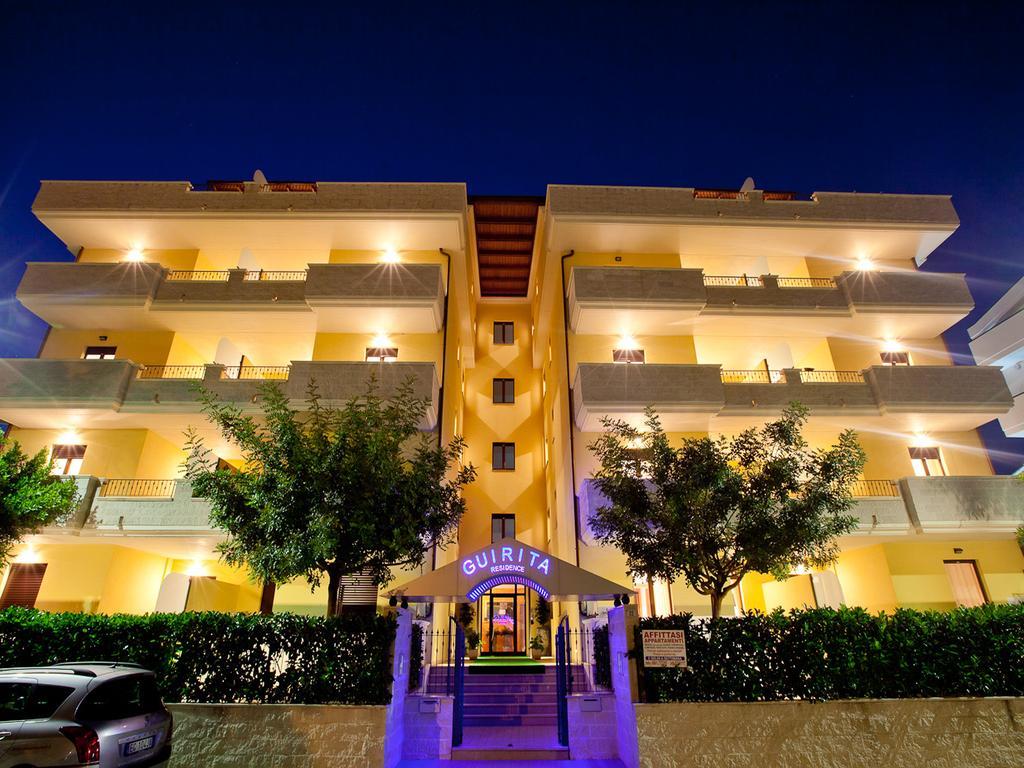 Residence La Guirita Tortoreto Eksteriør bilde